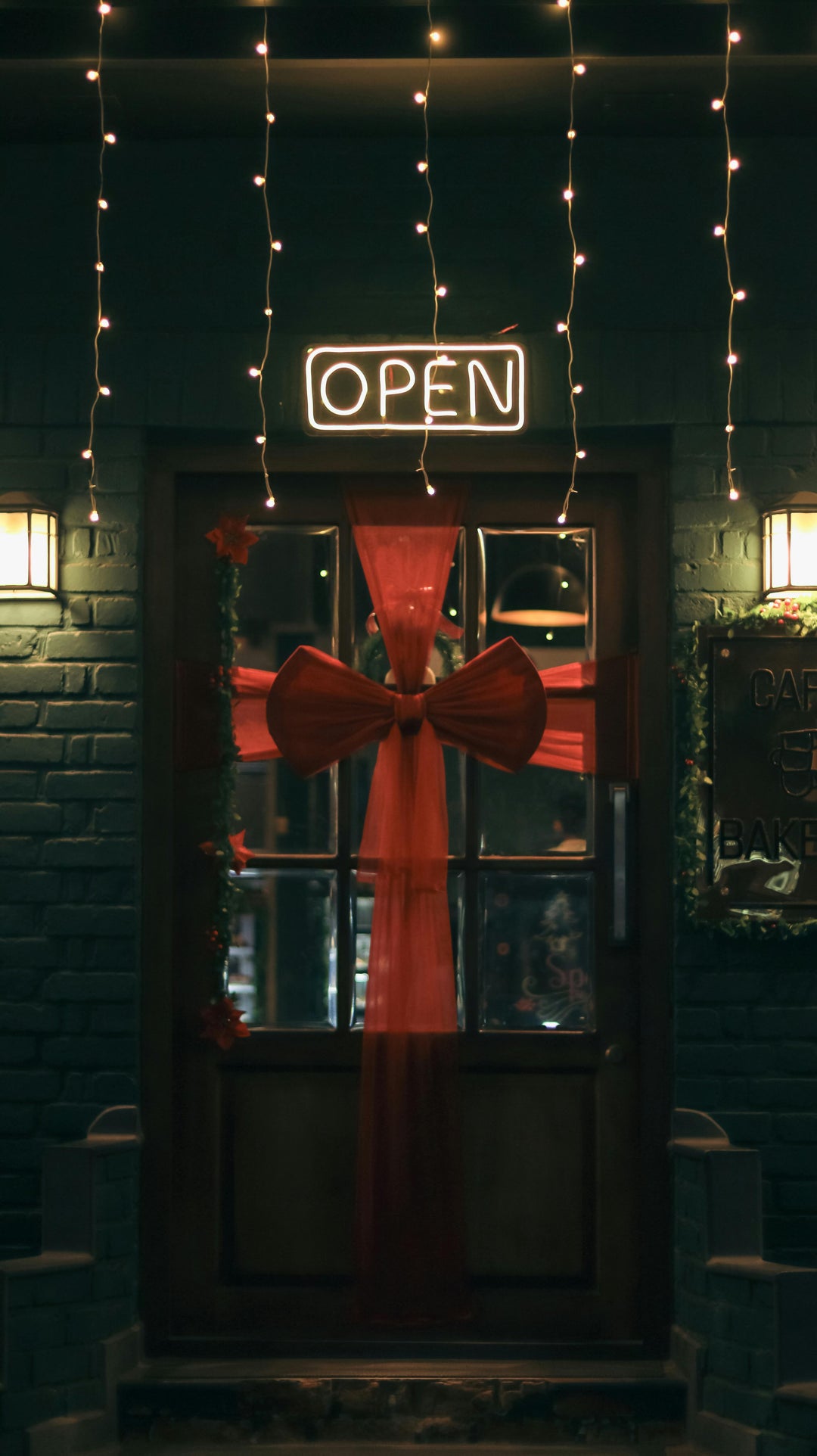 Holiday Shopping Days = Sneaky Body Strain (Here’s How to Stay Comfortable)